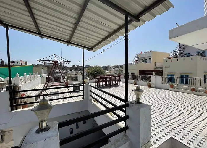 Boraj Haveli Guest House