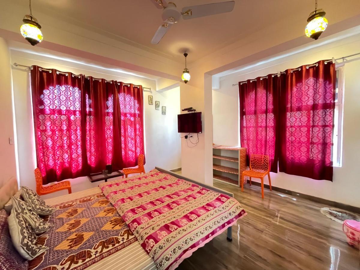 Homestay Boraj Haveli *